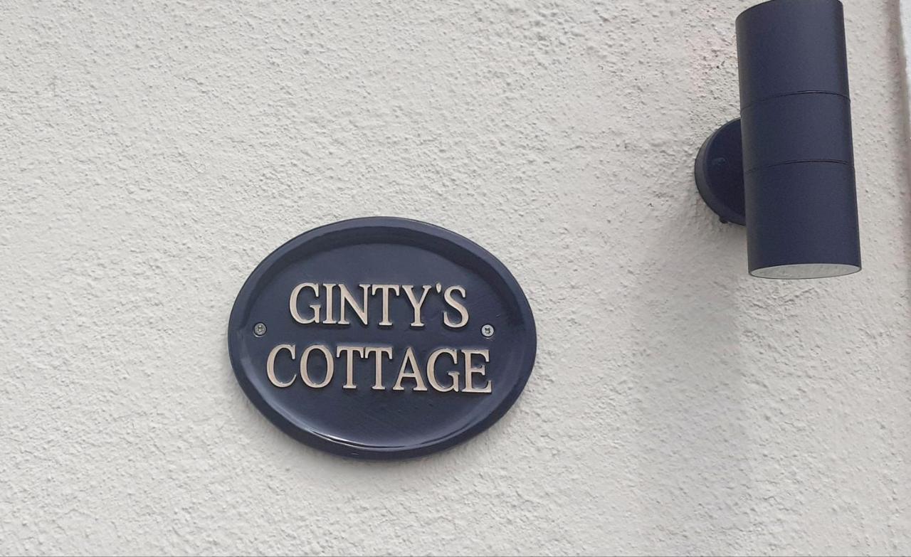 Cozy & Remote Hideaway Gintys Cottage Ross Port Eksteriør billede